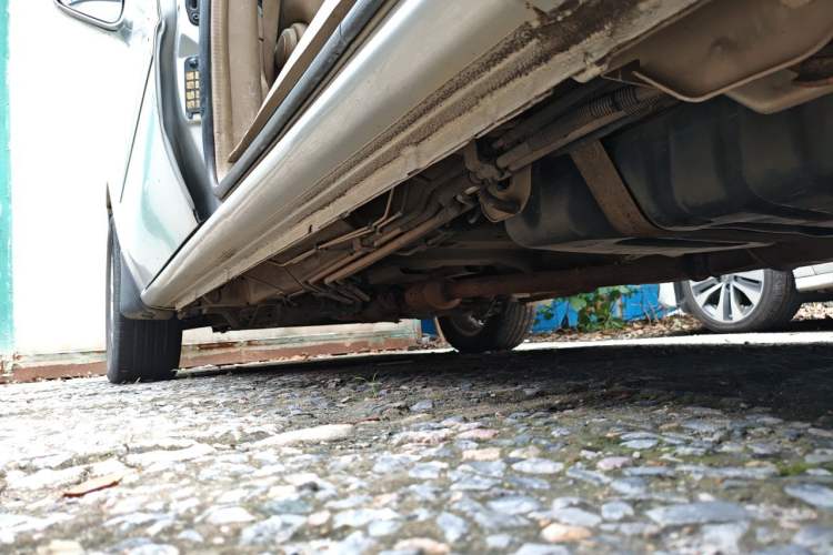 Used Buick GL8 2013 2.4L Classic Edition Chassis Rear Left
