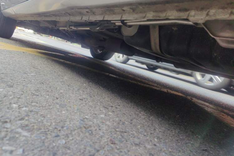 Used Buick GL8 2013 2.4L LT Luxury Business Executive Edition Chassis Rear Left