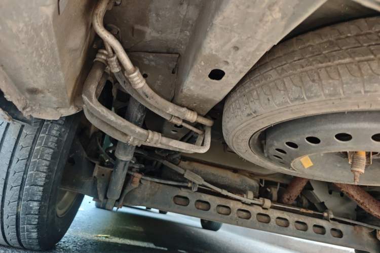 Used Buick GL8 2013 2.4L Executive Edition Chassis Rear Left