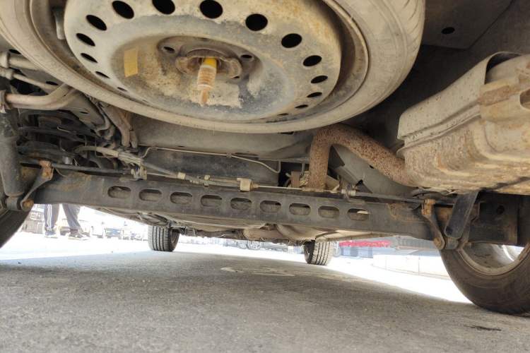 Used Buick GL8 2013 2.4L Classic Edition Chassis Rear