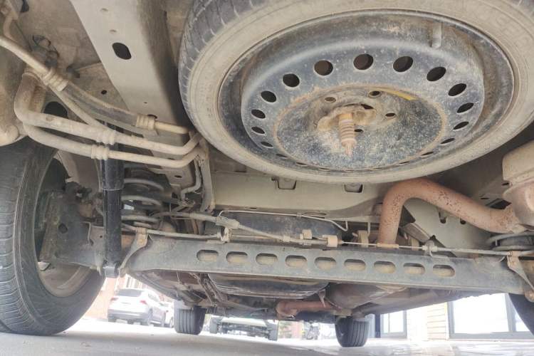 Used Buick GL8 2013 2.4L Executive Edition Chassis Rear