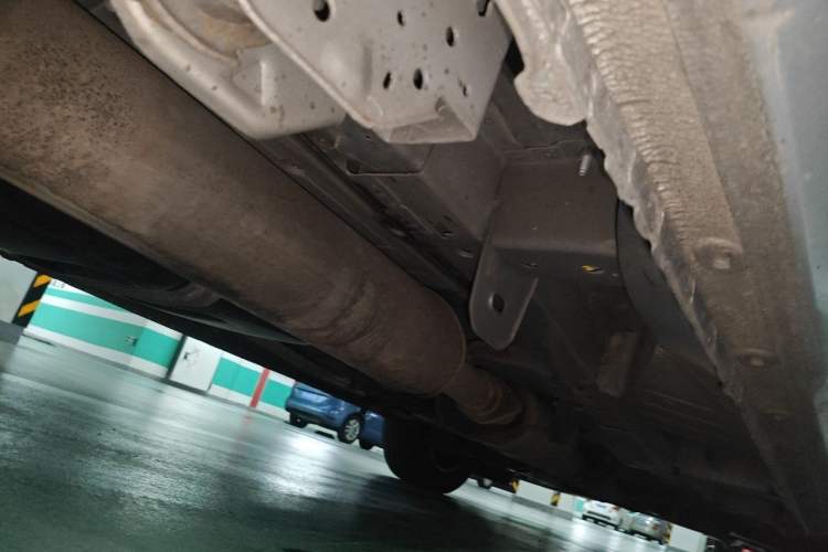 Used Buick GL8 2013 3.0L XT Luxury Business Flagship Edition Chassis Rear Right