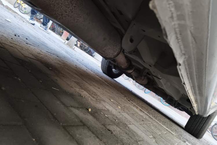 Used Buick GL8 2013 2.4L Classic Edition Chassis Rear Right
