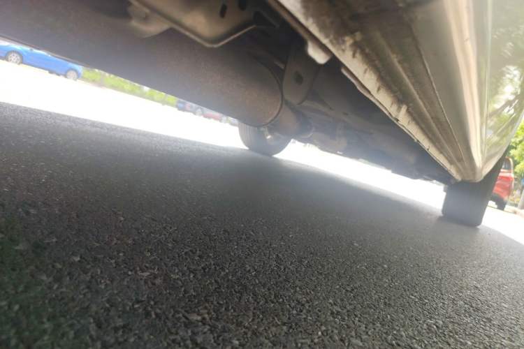 Used Buick GL8 2013 2.4L Comfort Edition Chassis Rear Right