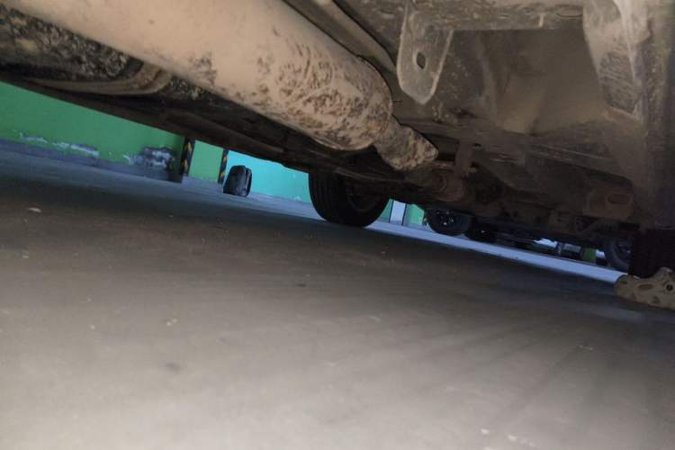 Used Buick GL8 2013 2.4L Classic Edition Chassis Rear Right