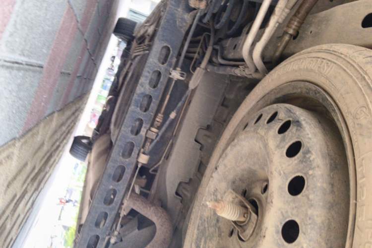Used Buick GL8 2013 2.4L Classic Edition Chassis Rear
