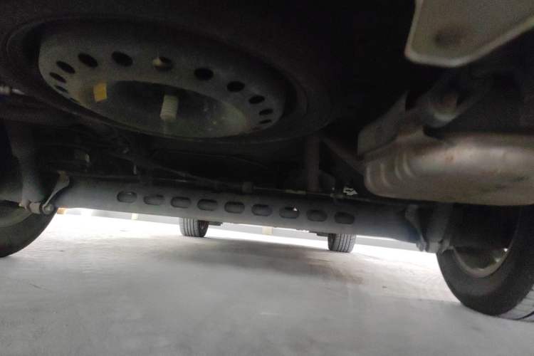 Used Buick GL8 2013 2.4L CT Luxury Business Comfort Edition Chassis Rear