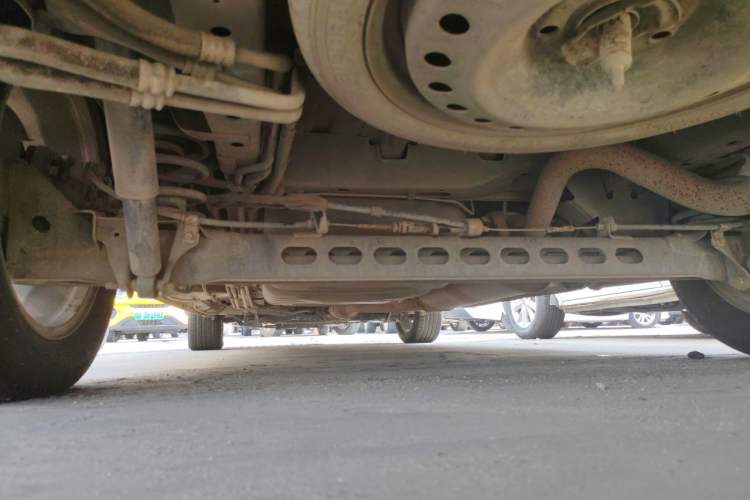 Used Buick GL8 2013 2.4L Executive Edition Chassis Rear