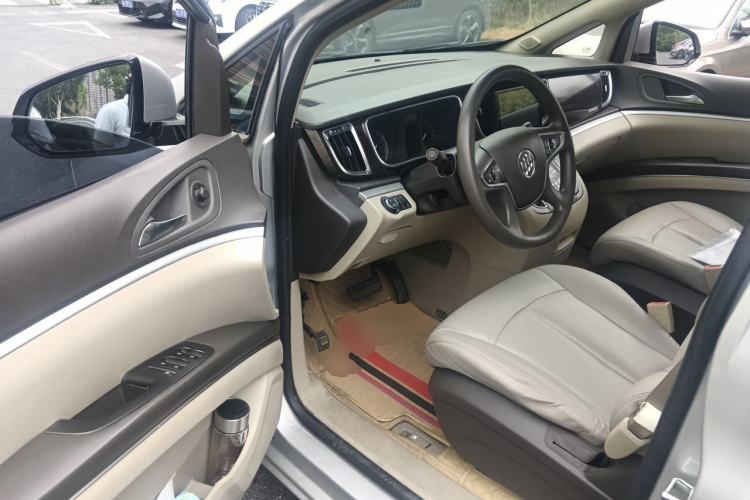 Used Buick GL8 2013 2.4L CT Luxury Business Comfort Edition Driver Seat
