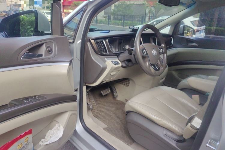 Used Buick GL8 2013 2.4L LT Luxury Business Executive Edition Driver Seat