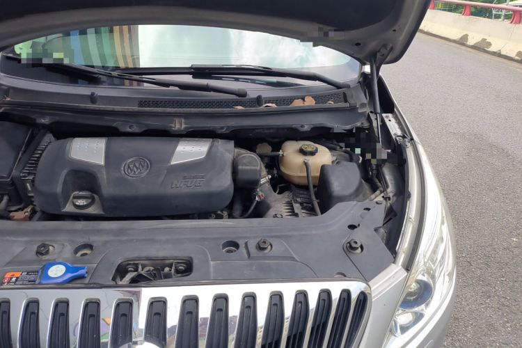 Used Buick GL8 2013 3.0L GT Luxury Business Haoya Edition Engine Bay Left