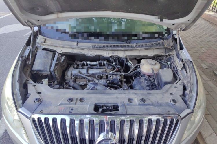 Used Buick GL8 2013 2.4L CT Luxury Business Comfort Edition Engine Bay