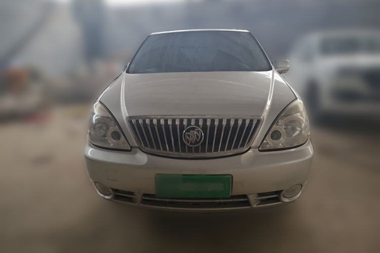 Used Buick GL8 2013 2.4L Classic Edition Front