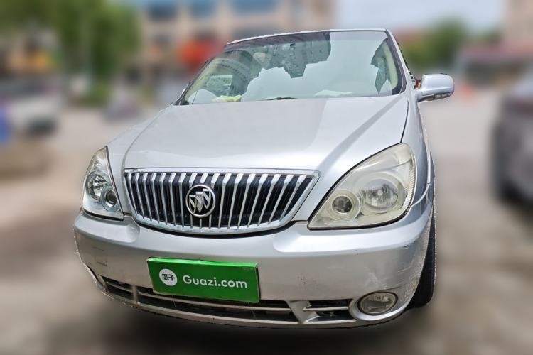 Used Buick GL8 2013 2.4L Classic Edition Front