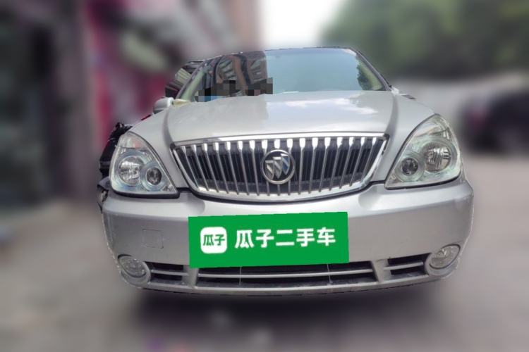 Used Buick GL8 2013 2.4L Classic Edition Front