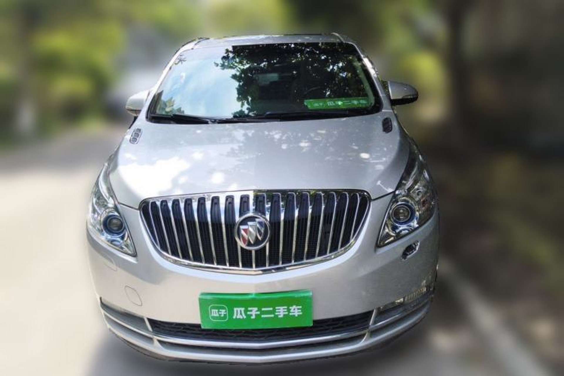 Used Buick GL8 2013 3.0L XT Luxury Business Flagship Edition Front