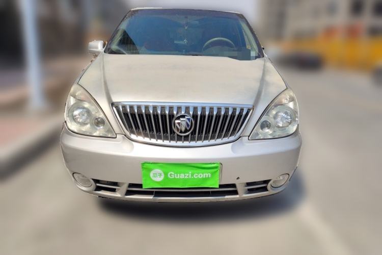 Used Buick GL8 2013 2.4L Classic Edition Front