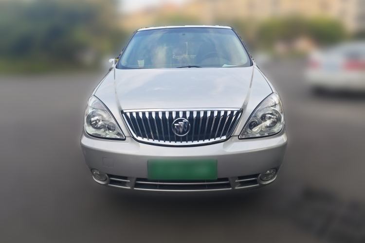 Used Buick GL8 2013 2.4L Comfort Edition Front