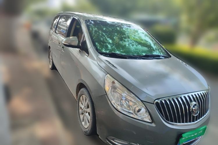 Used Buick GL8 2013 2.4L CT Luxury Business Comfort Edition Front Right 45 Deg
