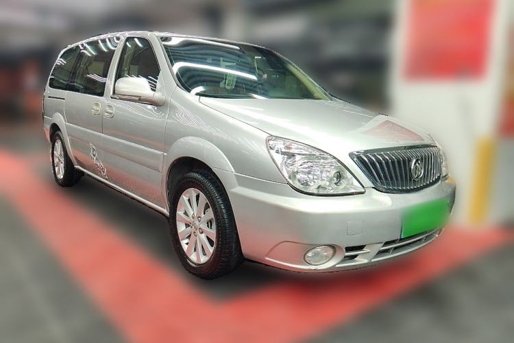 Used Buick GL8 2013 2.4L Executive Edition Front Right 45 Deg