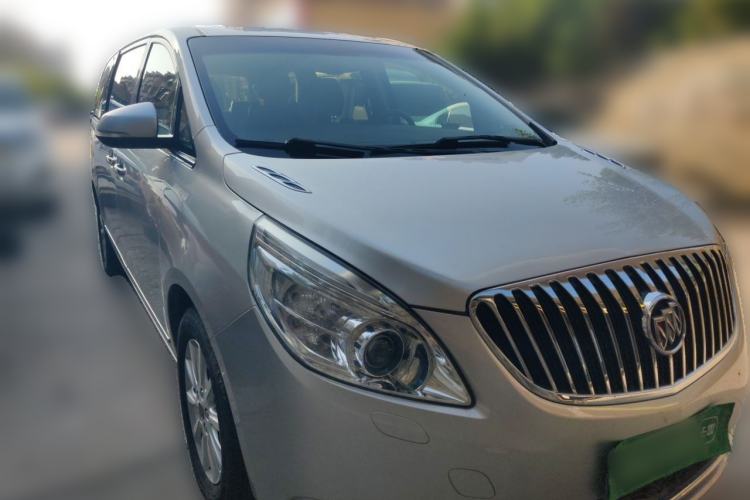 Used Buick GL8 2013 3.0L GT Luxury Business Haoya Edition Front Right 45 Deg