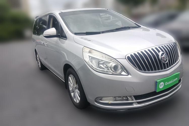 Used Buick GL8 2013 2.4L CT Luxury Business Comfort Edition Front Right 45 Deg
