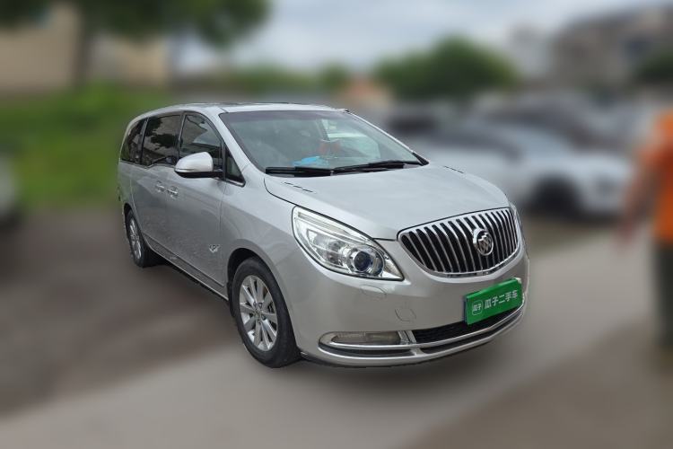 Used Buick GL8 2013 2.4L LT Luxury Business Executive Edition Front Right 45 Deg