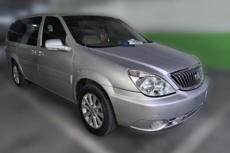 Used Buick GL8 2013 2.4L Classic Edition Front Right 45 Deg