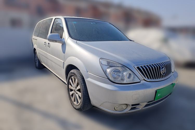 Used Buick GL8 2013 2.4L Classic Edition Front Right 45 Deg
