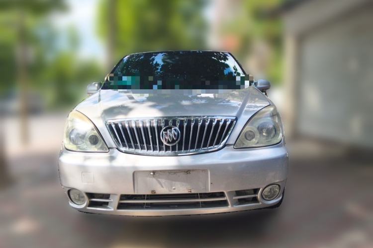 Used Buick GL8 2013 2.4L Classic Edition Front
