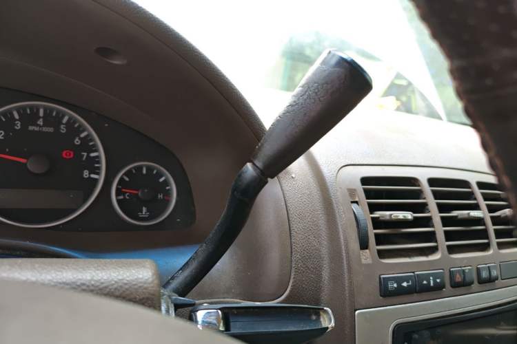Used Buick GL8 2013 2.4L Classic Edition Gear Lever