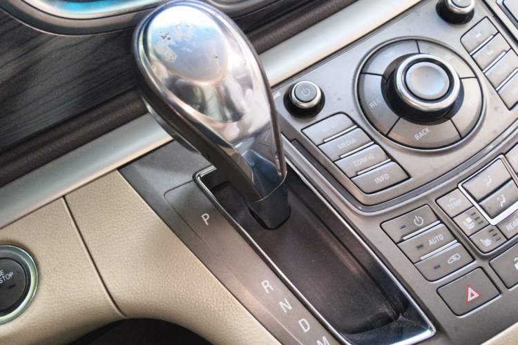 Used Buick GL8 2013 3.0L XT Luxury Business Flagship Edition Gear Lever