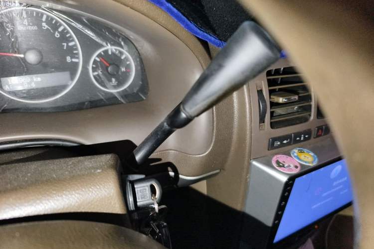 Used Buick GL8 2013 2.4L Classic Edition Gear Lever