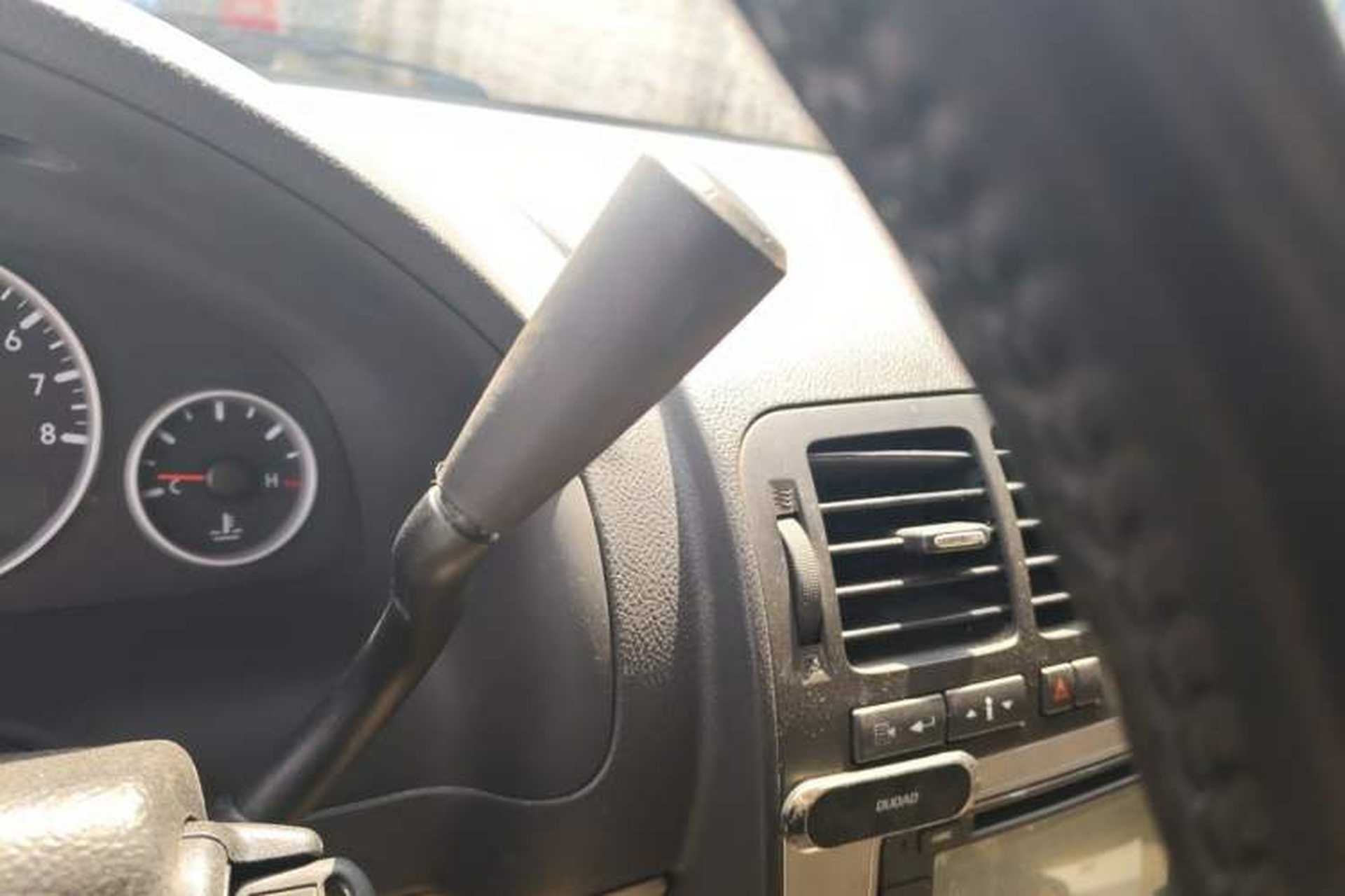 Used Buick GL8 2013 2.4L Executive Edition Gear Lever