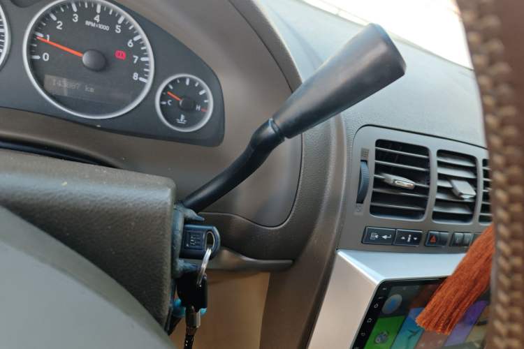 Used Buick GL8 2013 2.4L Classic Edition Gear Lever