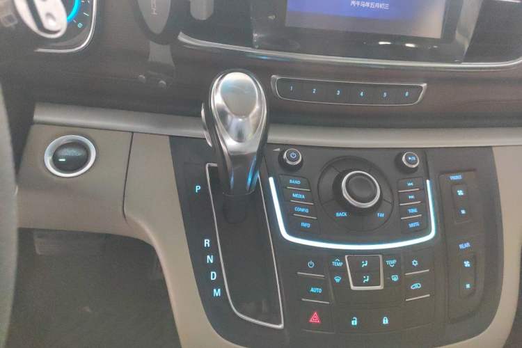 Used Buick GL8 2013 2.4L CT Luxury Business Comfort Edition Gear Lever
