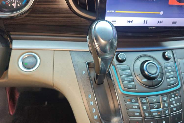 Used Buick GL8 2013 3.0L XT Luxury Business Flagship Edition Gear Lever