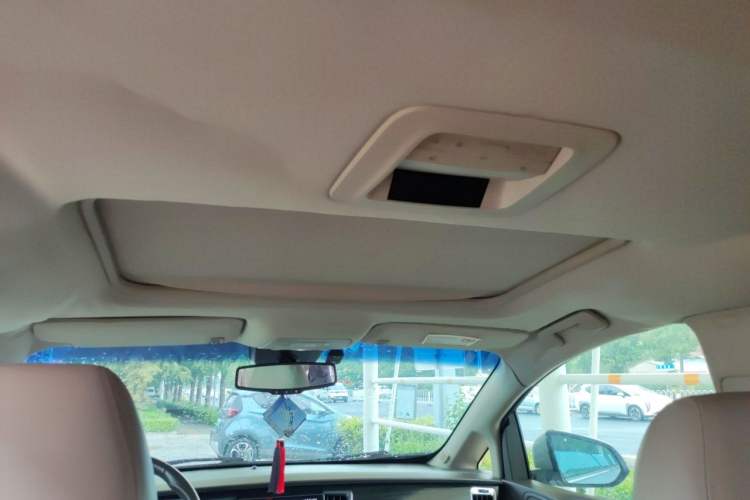 Used Buick GL8 2013 3.0L GT Luxury Business Haoya Edition Headliner