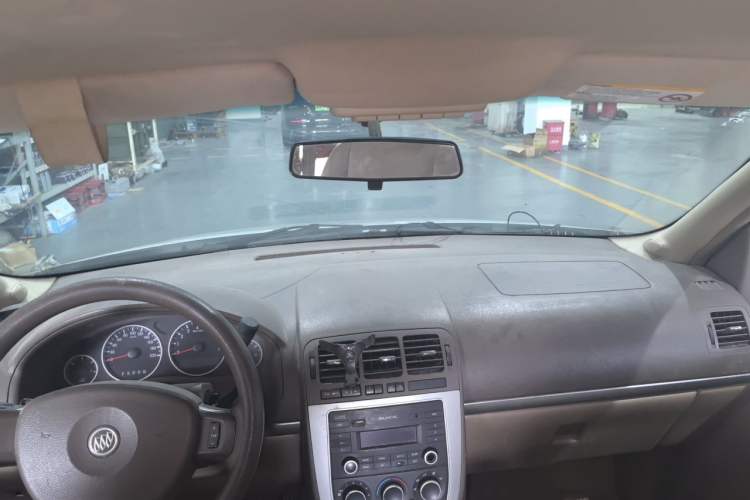 Used Buick GL8 2013 2.4L Comfort Edition Headliner
