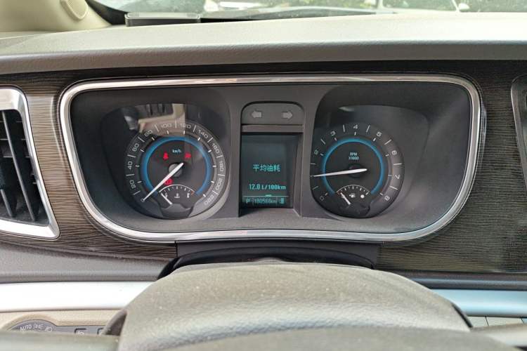 Used Buick GL8 2013 2.4L CT Luxury Business Comfort Edition Instrument Cluster