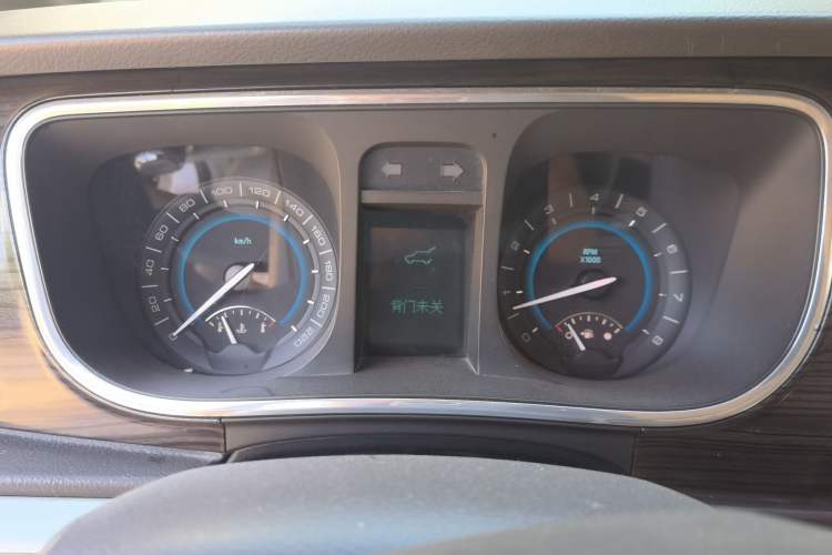 Used Buick GL8 2013 3.0L GT Luxury Business Haoya Edition Instrument Cluster