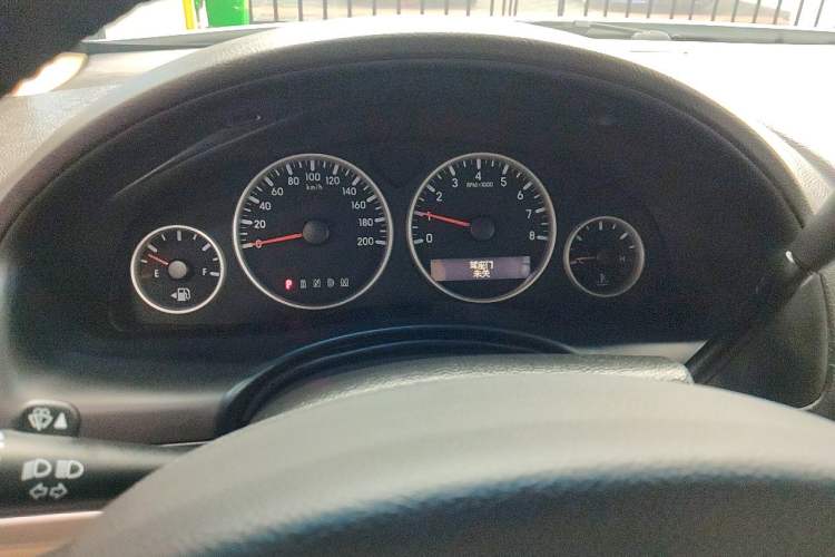 Used Buick GL8 2013 2.4L Executive Edition Instrument Cluster