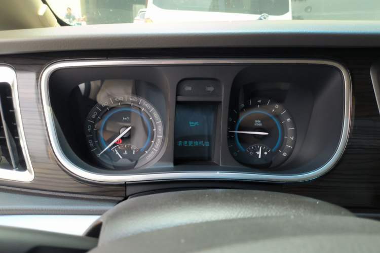 Used Buick GL8 2013 3.0L GT Luxury Business Haoya Edition Instrument Cluster