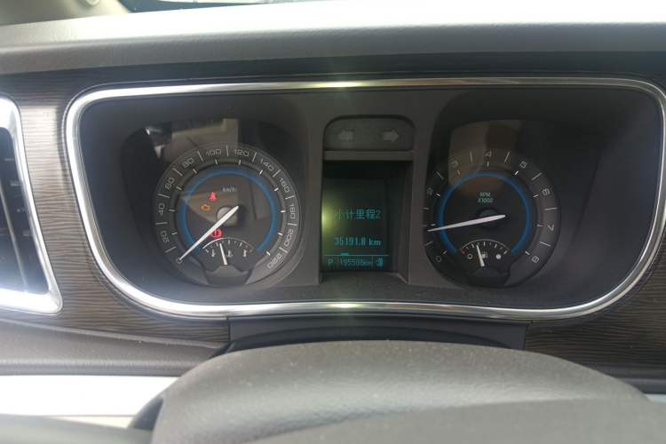 Used Buick GL8 2013 2.4L CT Luxury Business Comfort Edition Instrument Cluster