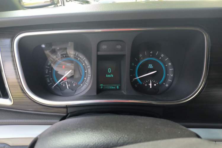 Used Buick GL8 2013 3.0L GT Luxury Business Haoya Edition Instrument Cluster