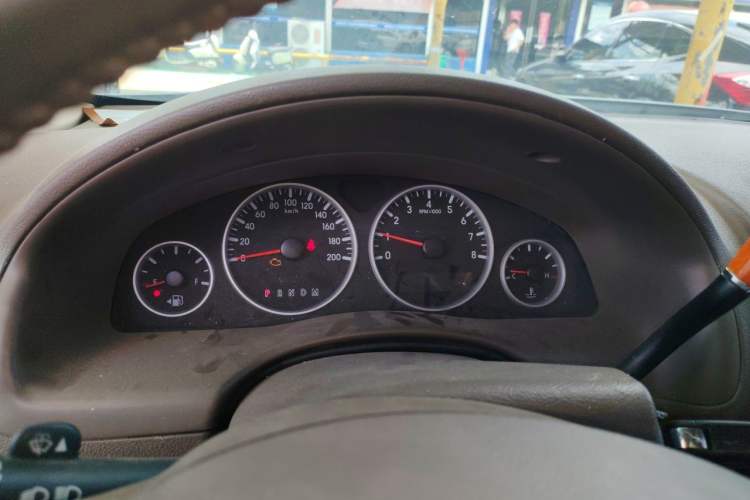 Used Buick GL8 2013 2.4L Executive Edition Instrument Cluster