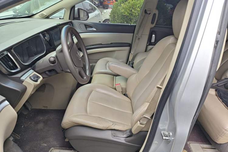 Used Buick GL8 2013 2.4L CT Luxury Business Comfort Edition Left Front Seat