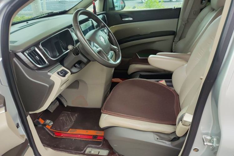 Used Buick GL8 2013 3.0L GT Luxury Business Haoya Edition Left Front Seat