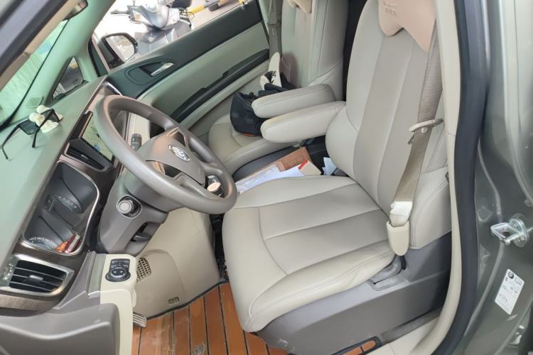 Used Buick GL8 2013 2.4L CT Luxury Business Comfort Edition Left Front Seat