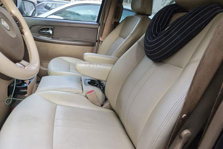 Used Buick GL8 2013 2.4L Classic Edition Left Front Seat
